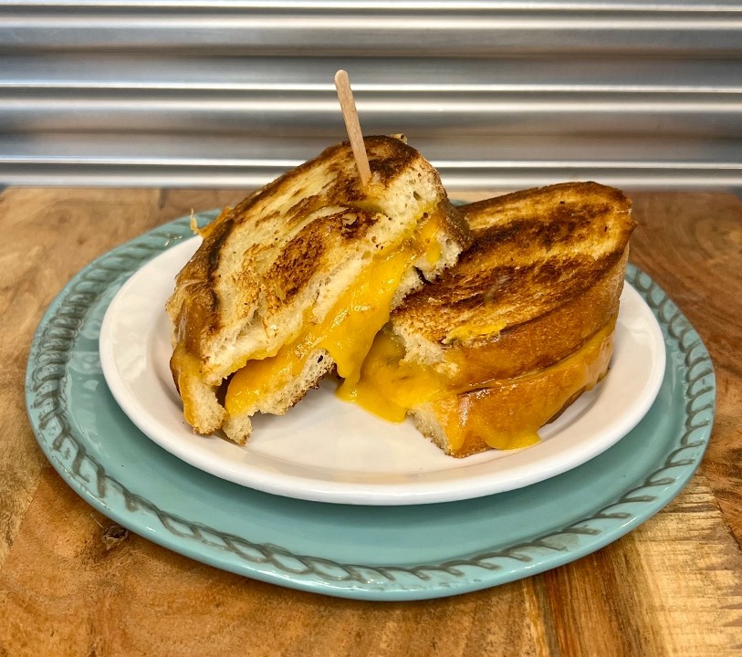1/2 Classic Grilled Cheese