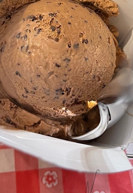 Hershey's New Sundae Creations Will Turn Any Bowl of Ice Cream Into a  Masterpiece