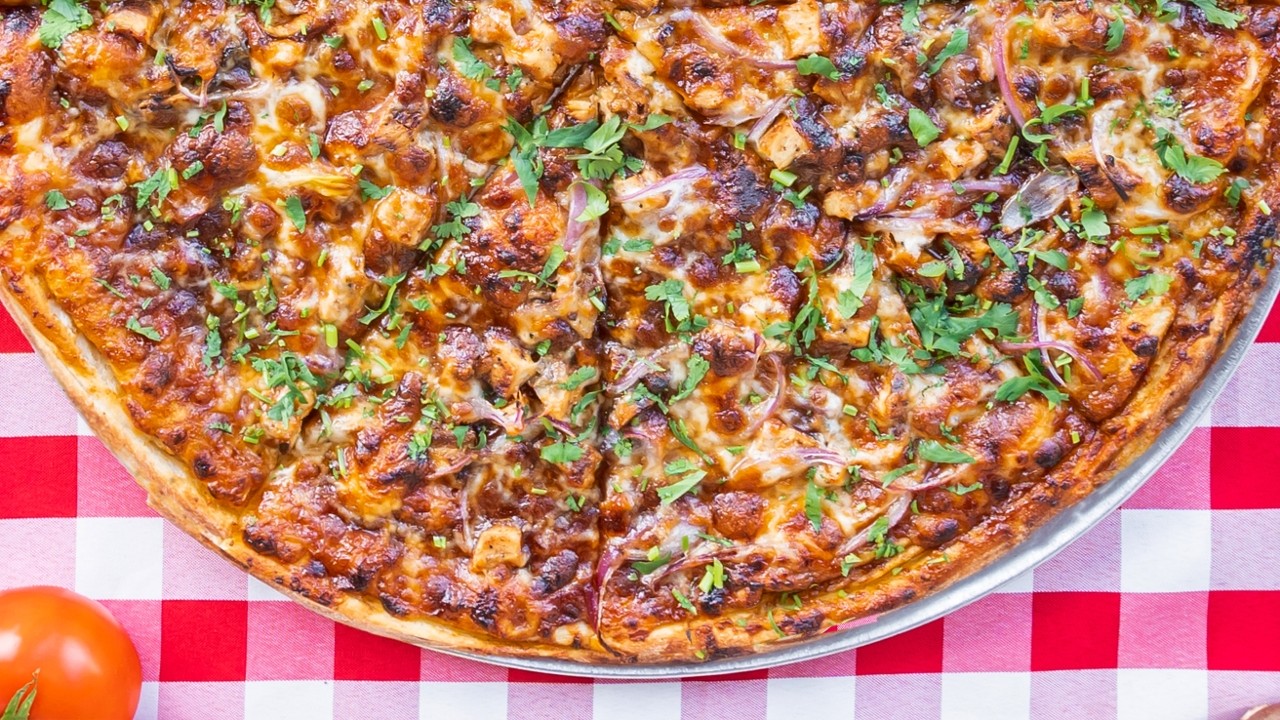 23" Famous BBQ Chicken Pizza