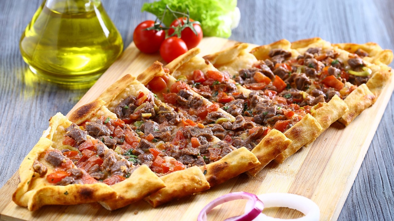 Pide with Beef