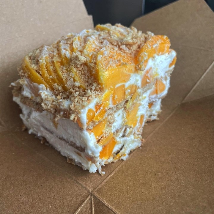 Mango Graham Float Cake