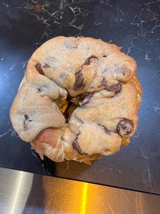 Cookie croissant