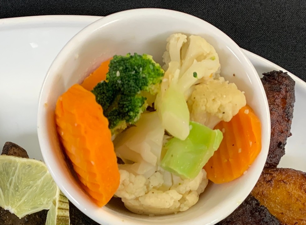 Veggies (broccoli, carrot, cauliflower)