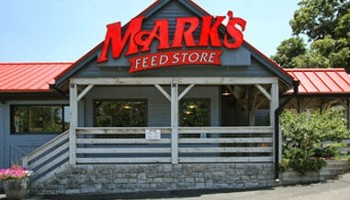 001-Mark's Feed Store - Middletown