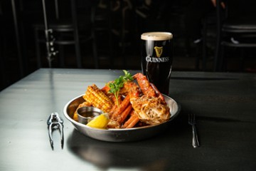 All Star Seafood & Sports