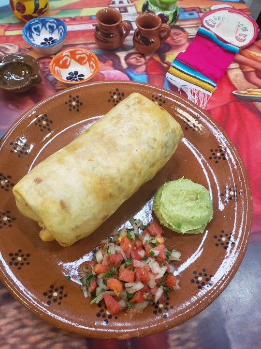 Chimichanga CARNITAS (Fried pork).