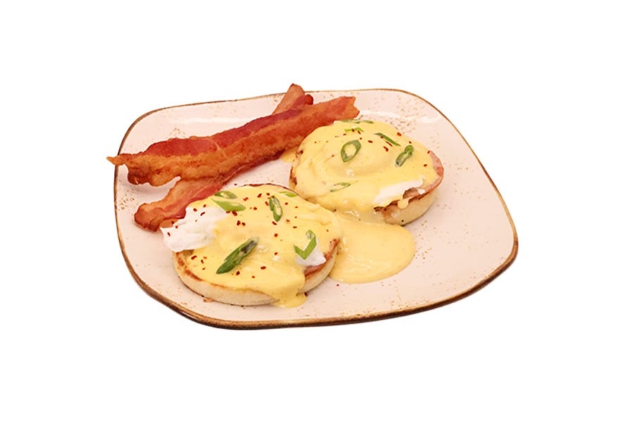 Egg Benedict with Bacon ***