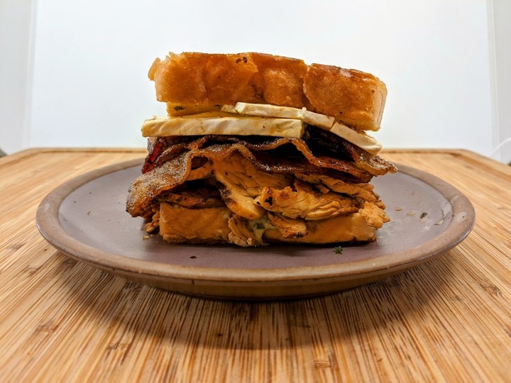 SMOKED TURKEY SANDWICH w/ 2 SIDES