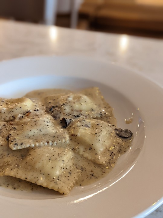 Ravioli Al Tartufo Nero