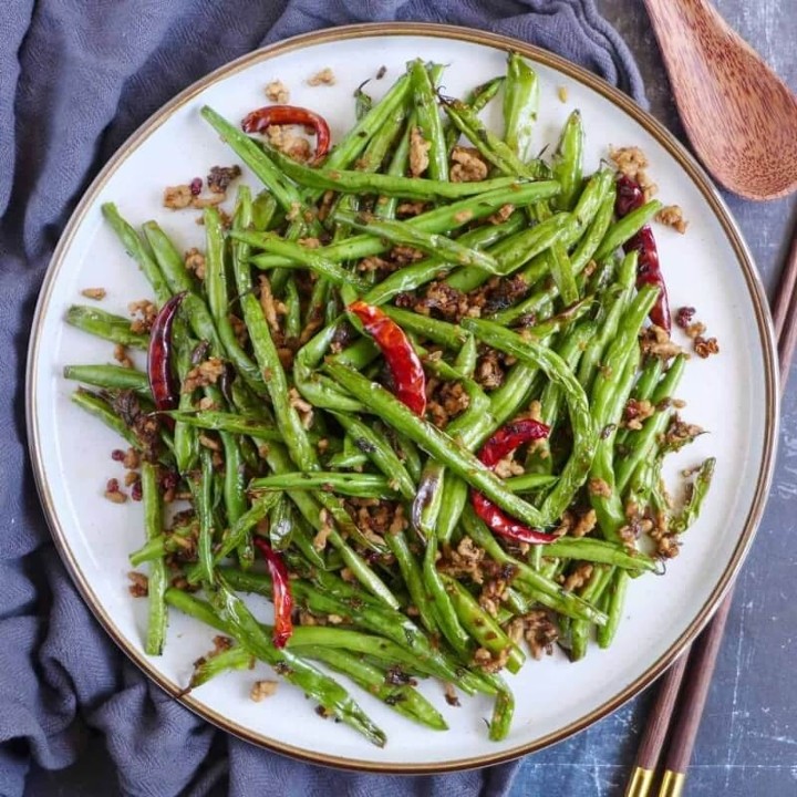 Sichuan Stir-Fried String Bean 干煸四季豆