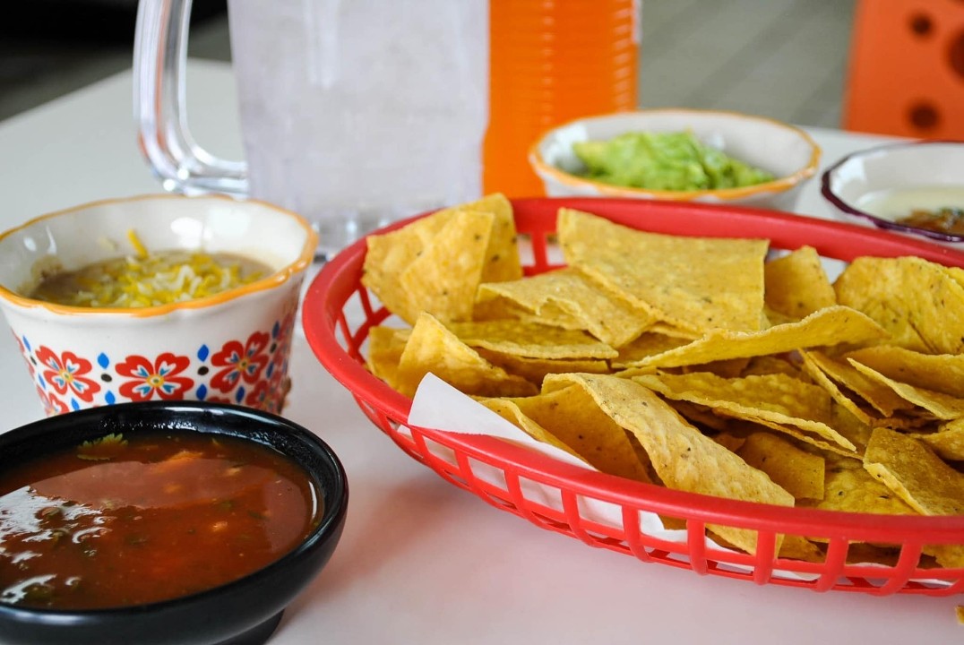 La Estrella Restaurant