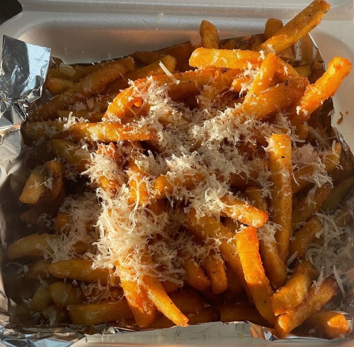 SIDE OF GARLIC PARMESAN FRIES