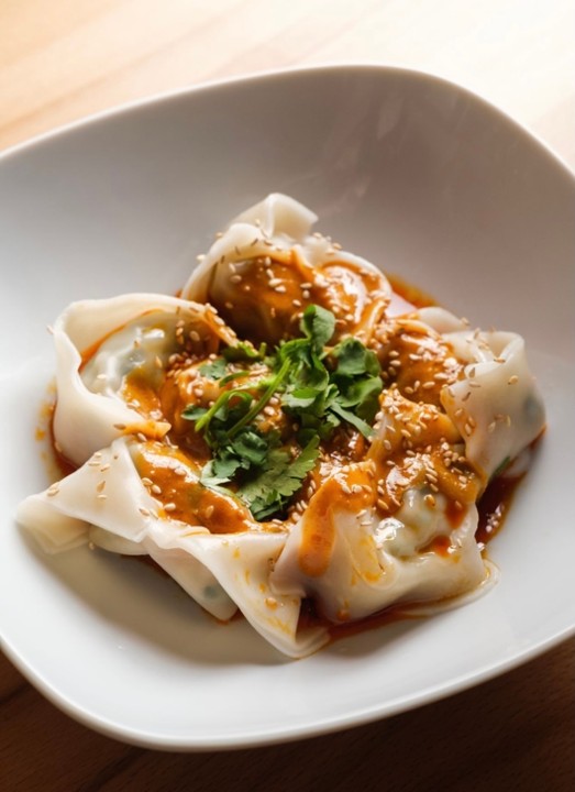 Wonton in Red Chili Oil   红油抄手