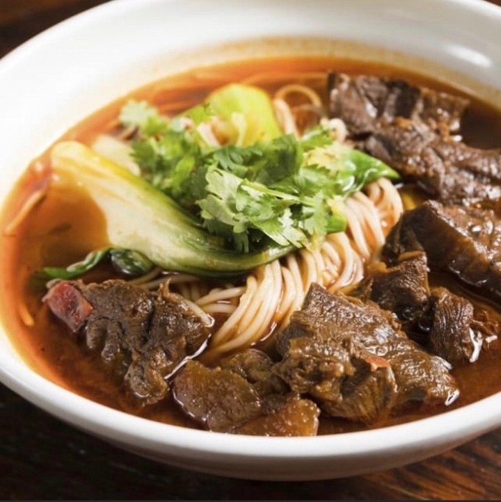 Spicy Beef Stew Noodle Soup  红烧牛肉面