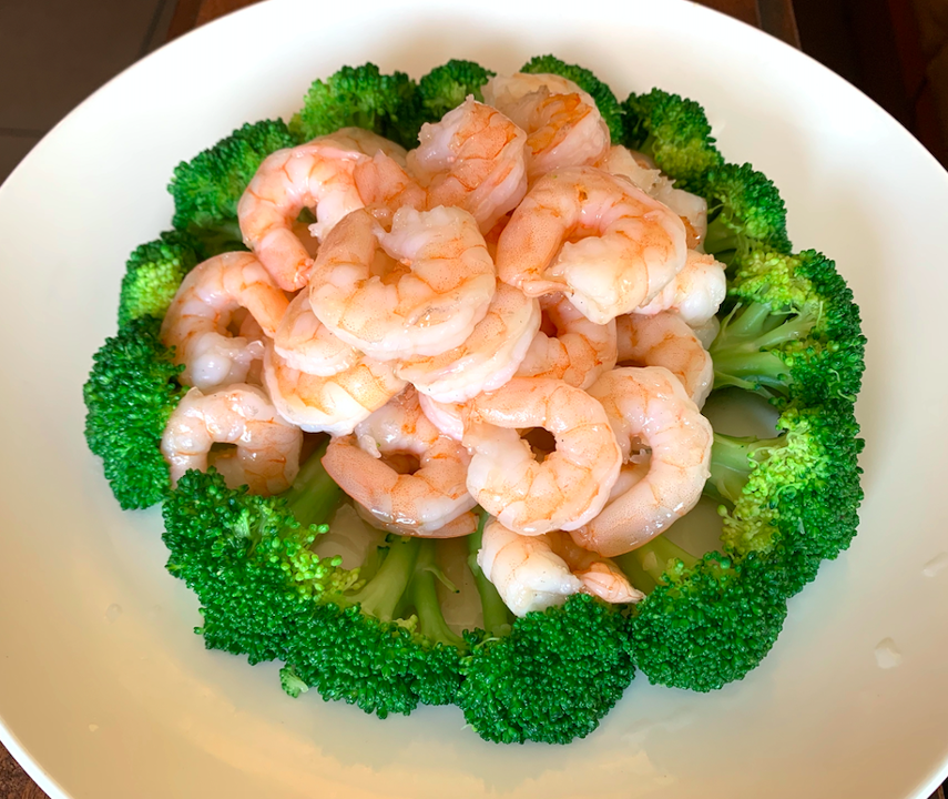 Sauteed Crystal Shrimps w. Broccoli 水晶虾仁