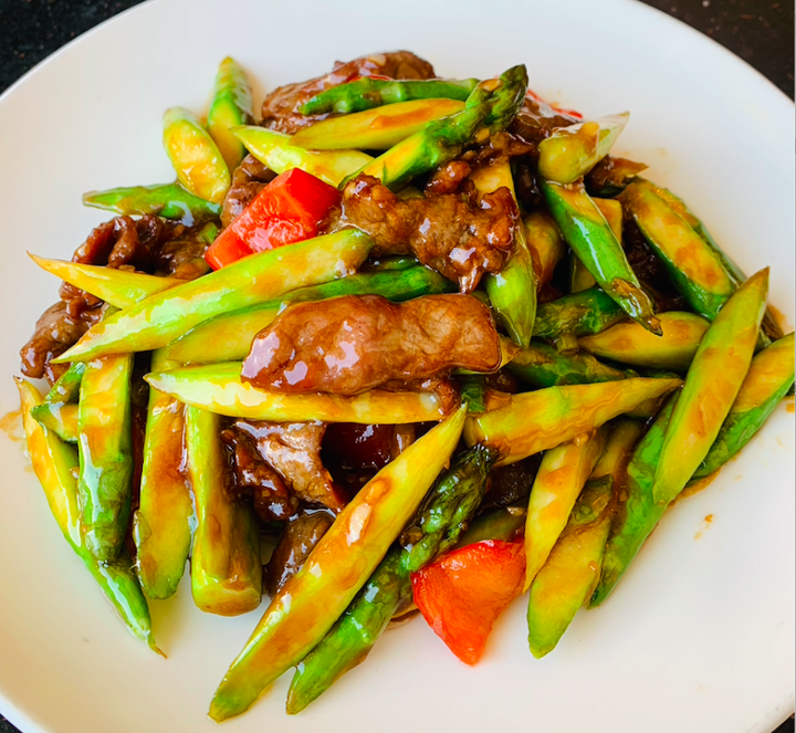 Beef with Asparagus 芦笋牛