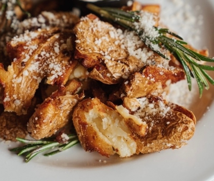 Crispy Rosemary Potatoes