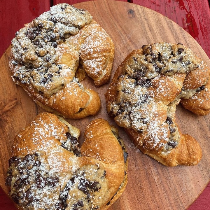 Peanut Butter Cookie Dough Stuffed Croissant