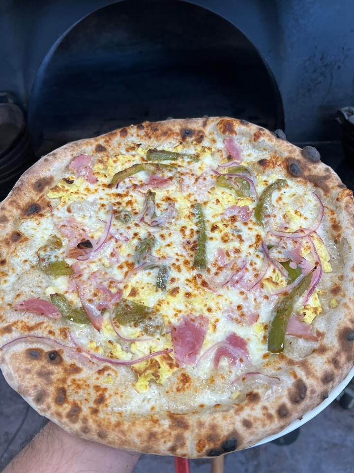 Breakfast Pizza (available Sat & Sun after 9am)