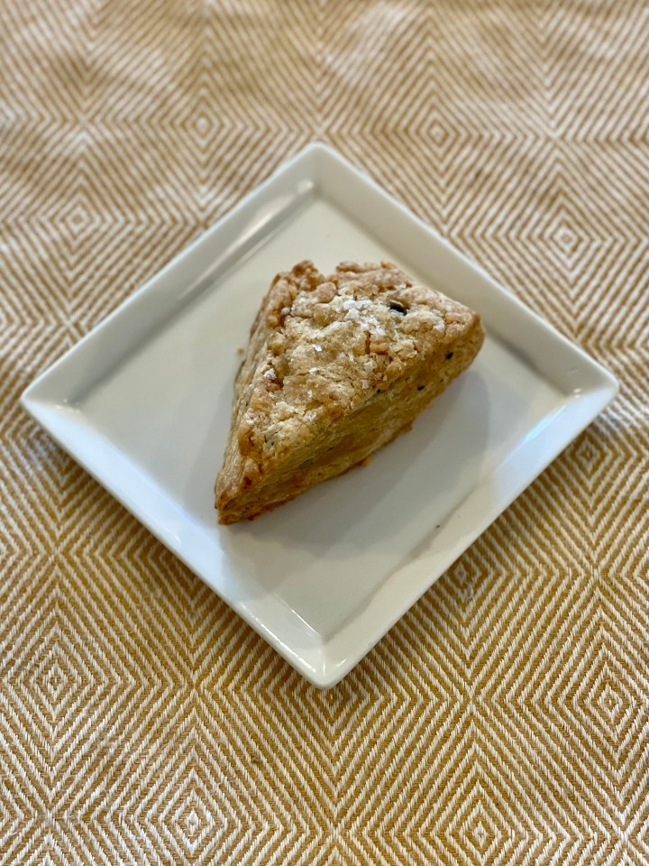 Cheddar Chive Jalapeño Scone