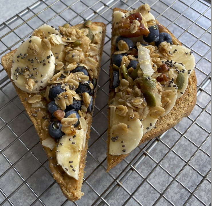 SPECIAL: Blueberry Crunch Toast