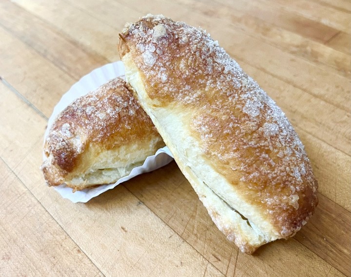 Cheese Pastry Roll