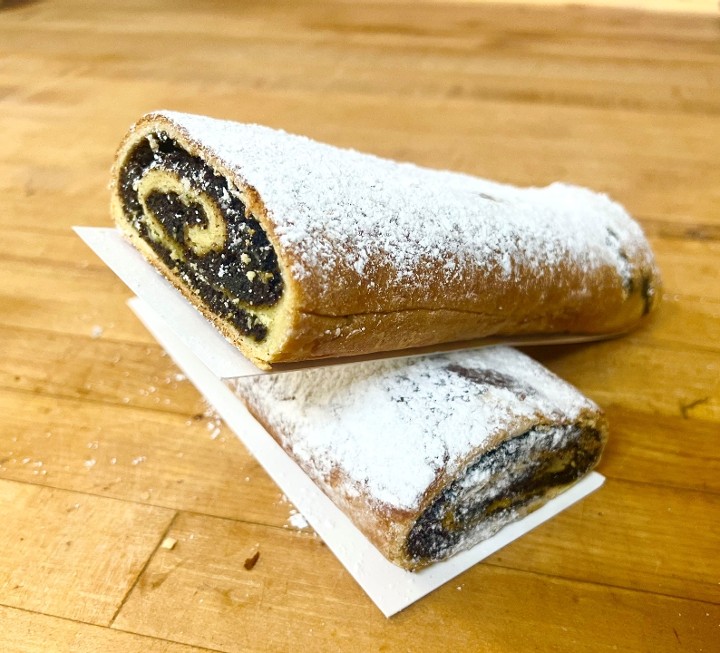 Poppy Strudel