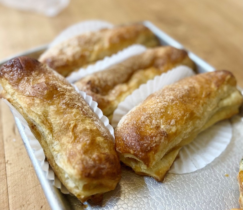 Apple Pastry Roll