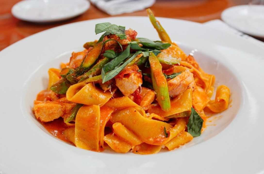 Pappardelle Salmon