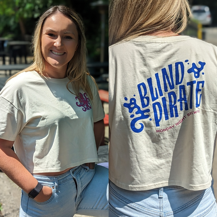 Blind Pirate - T-Shirt