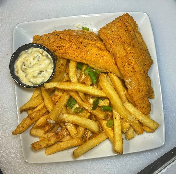 Catfish 🐟 and Fries