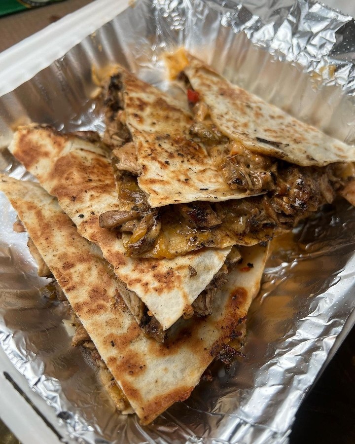 Jerk quesadilla