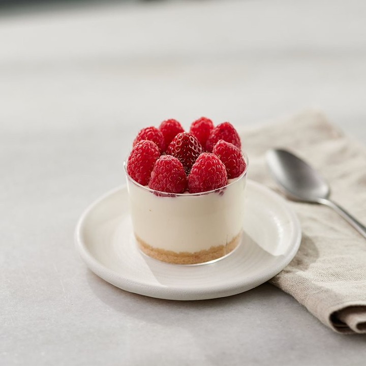 Cup - Strawberry & Raspberry Cheesecake