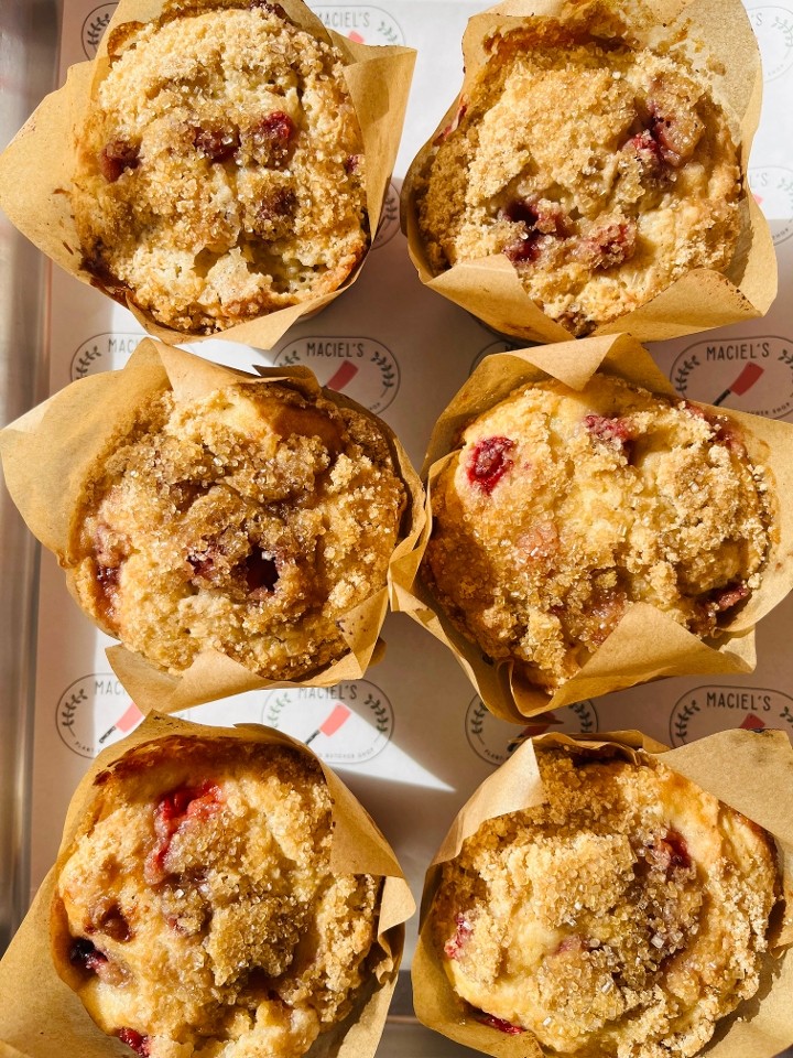 Strawberry Jam Crumble Muffin