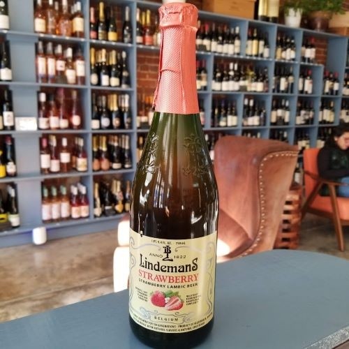 Lindemans Strawberry 750ml SINGLE