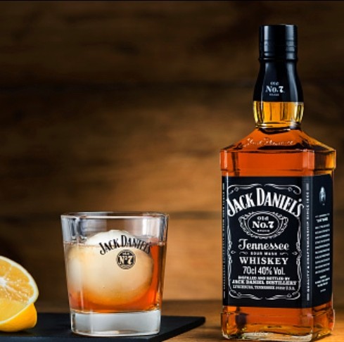 Jack Daniel’s Tennessee Whiskey (Online) 2 Oz