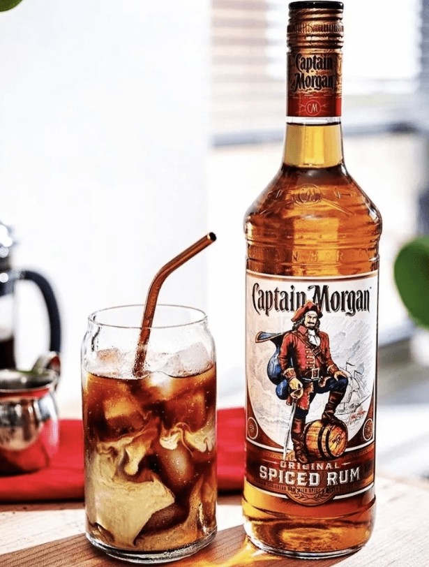Captain Morgan Spiced Rum (Online) 2 Oz