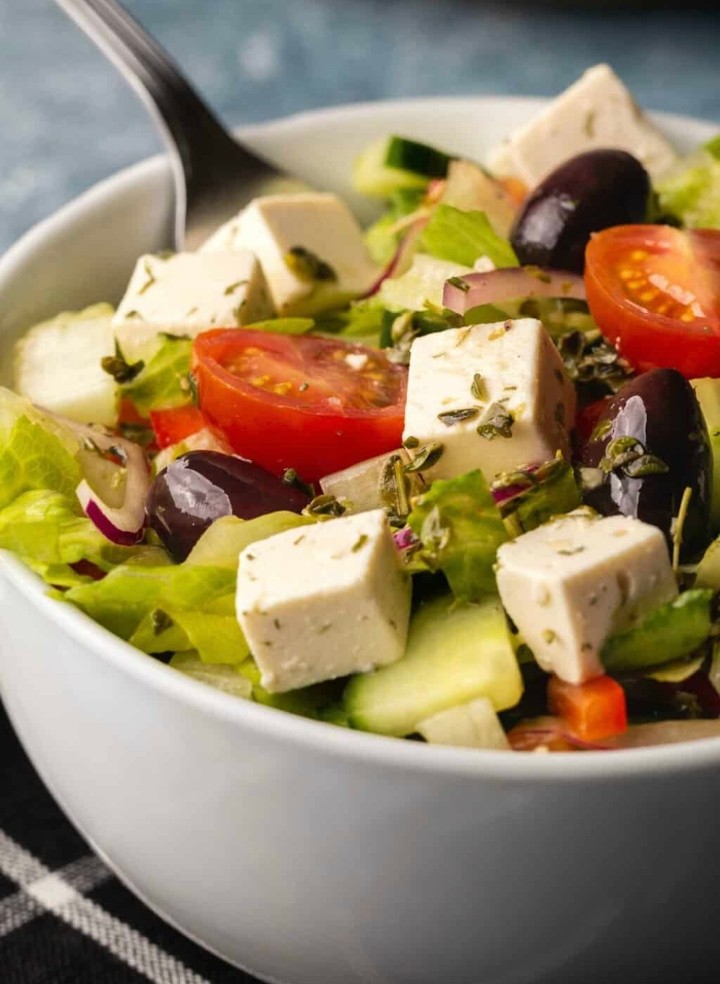 Small Vegan Greek Salad (Vegan)