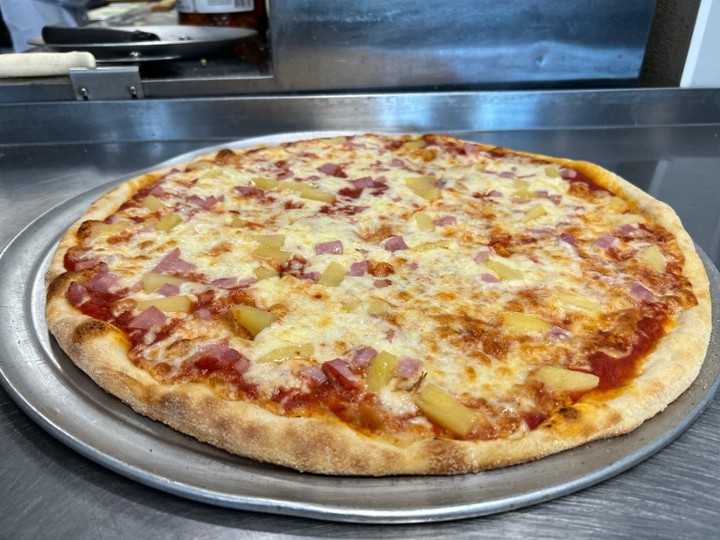 18'' Aloha Hawaiian Pizza