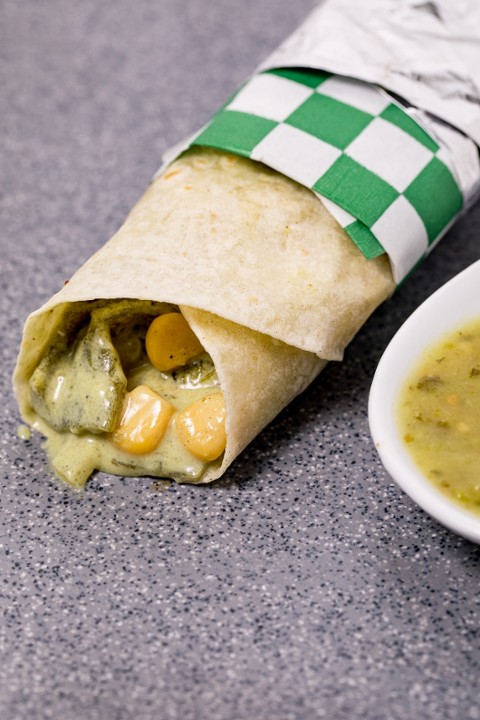 MINI BURRITO DE RAJAS CON CREMA