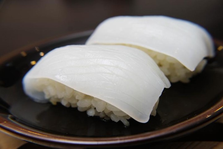 Squid (Ika) Sushi-2pcs