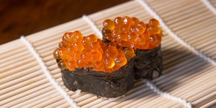 Salmon Roe Sushi-2pcs