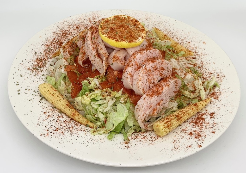 Monjuni's Lite Salad