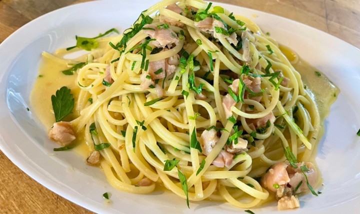 LINGUINE & CLAMS