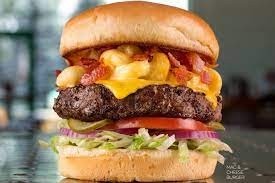 Burger Mac n Chz