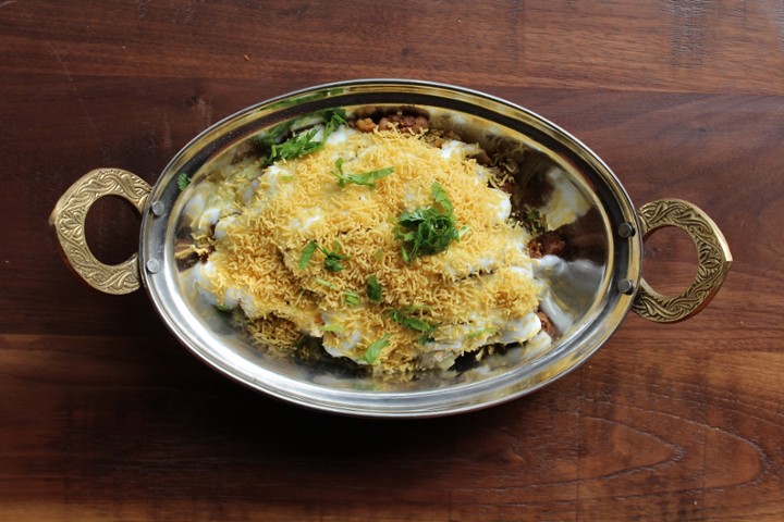 Aloo Tikki Chaat