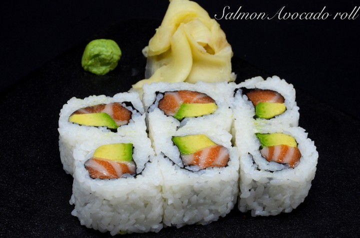 Salmon Avocado Roll