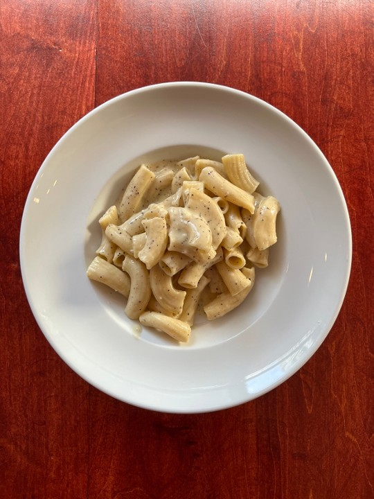 Rigatoni Cacio e Pepe