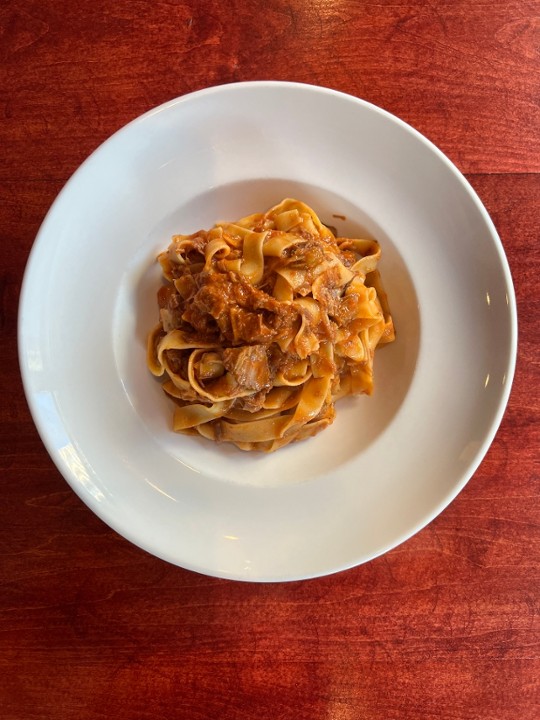 Tagliatelle with lamb sauce all'Abruzzese