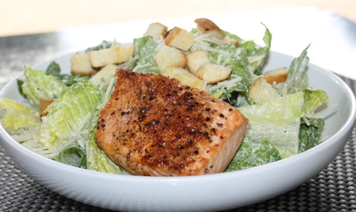 Salmon Caesar Salad (HL)*